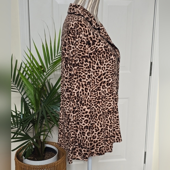 Soma Intimates Women’s Leopard Print Cool Nights Long-Sleeve Sleep Shirt Size L - Picture 3 of 6
